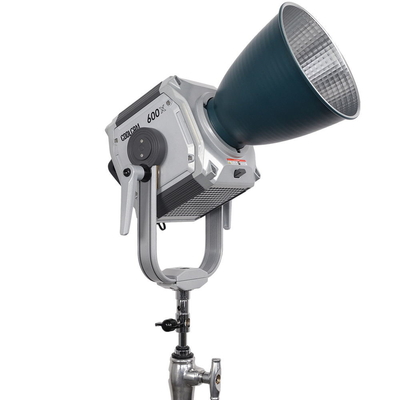 500W COOLCAM 600X Bi Colour Spotlight พลังงานสูง COB Monolight สำหรับการถ่ายภาพ / ภาพยนตร์